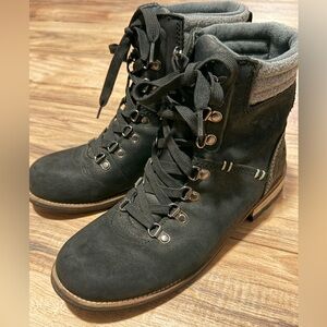 Women's Kodiak 3M insulated Black Lace-Up Leather & fabric Boots. Size 8.